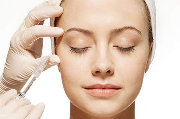 کاربرد بوتاکس در تناسب اجزای صورت و رفع چروک پوست (هزینه و اثرات) - لیفت و  کشیدن پوست